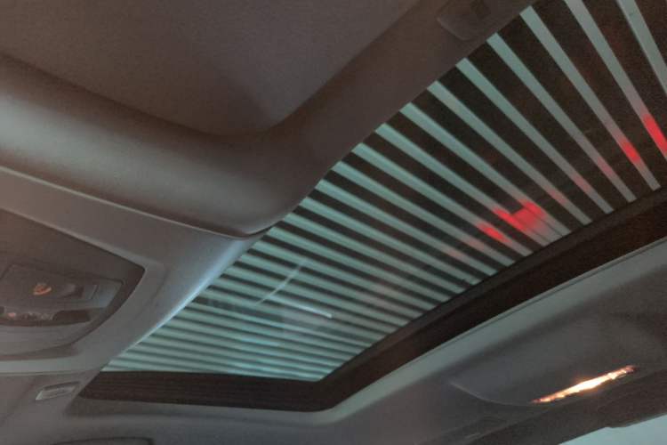 Used BMW 5 Series 2014 525Li Luxury Design Package