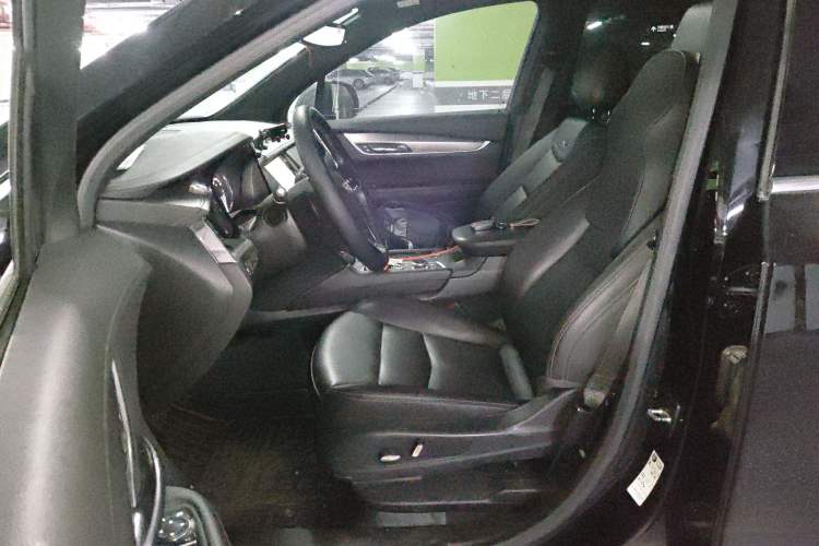 Used Cadillac XT6 2020 28T Six-Seater Fashion Edition