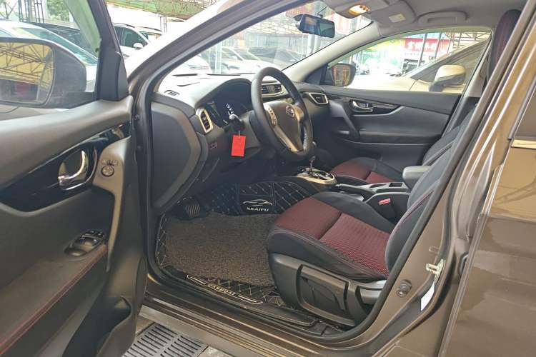 Used Nissan Qashqai 2016 2.0L CVT Elite Edition
