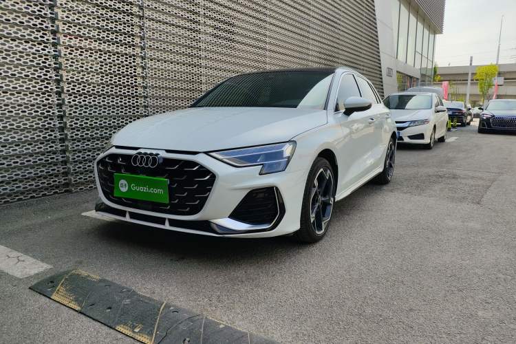 Used Audi A3 2025 Sportback 35TFSI Prestige Edition + Luxury Selection Package