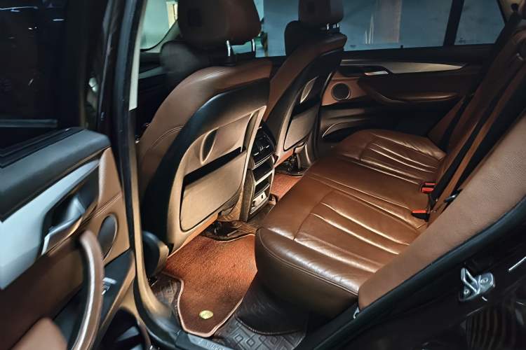 Used BMW X5 2015 xDrive35i China Limited Edition Left Rear Seat