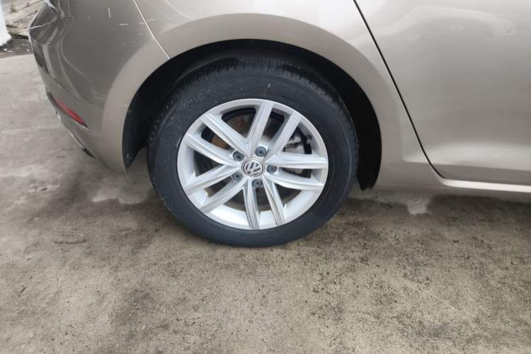 Used Volkswagen Golf 2018 230TSI Automatic Comfort Model