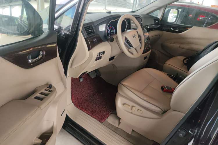 Used Nissan Quest 2015 3.5L SL Driver Seat