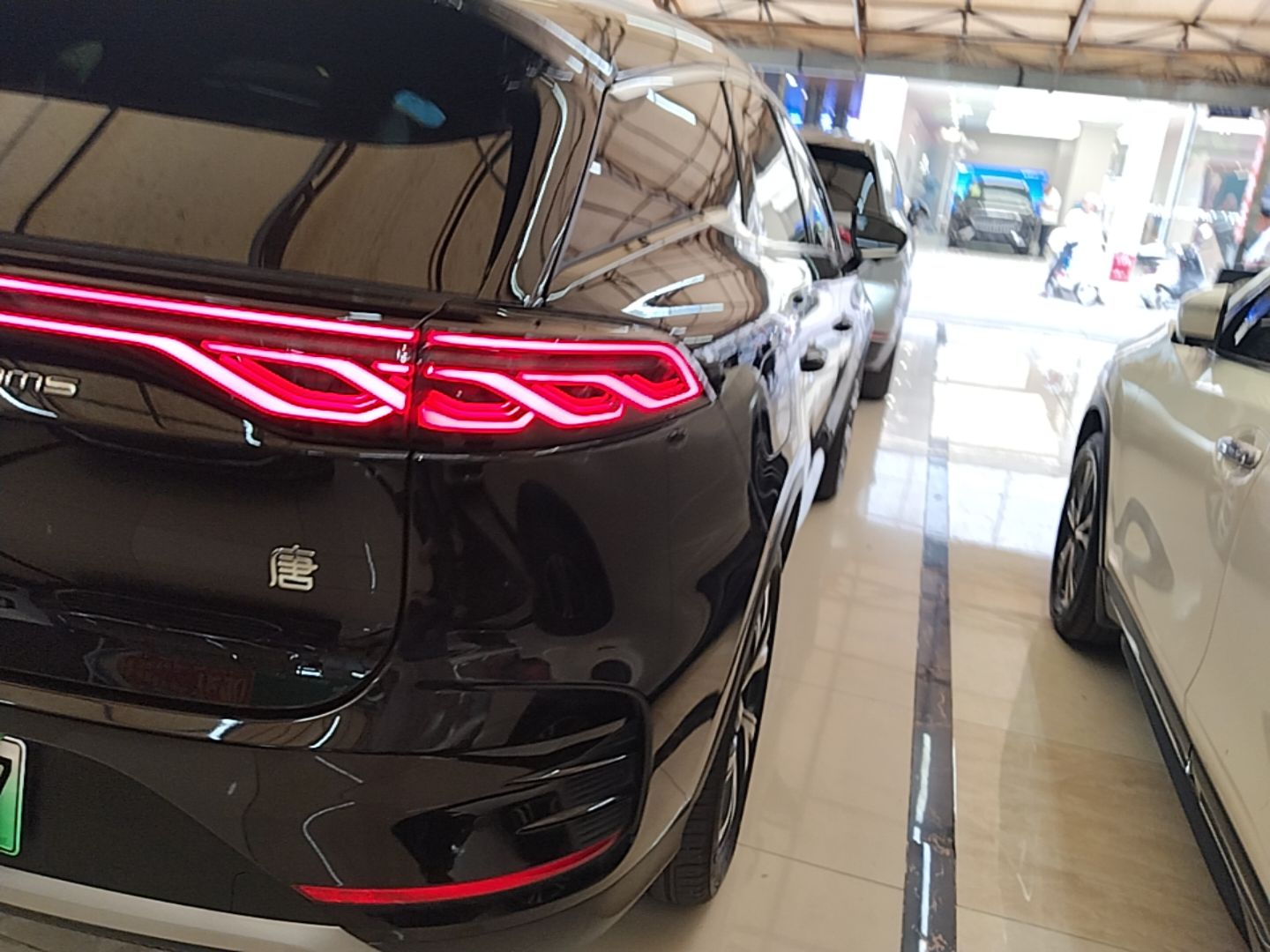 BYD Tang New Energy 2025 DM-i 115KM Prestige Model - Executive — снимка 9