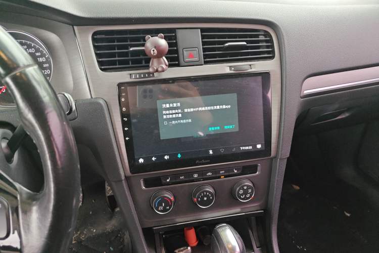 Used Volkswagen Golf 2016 230TSI Automatic Luxury Version
