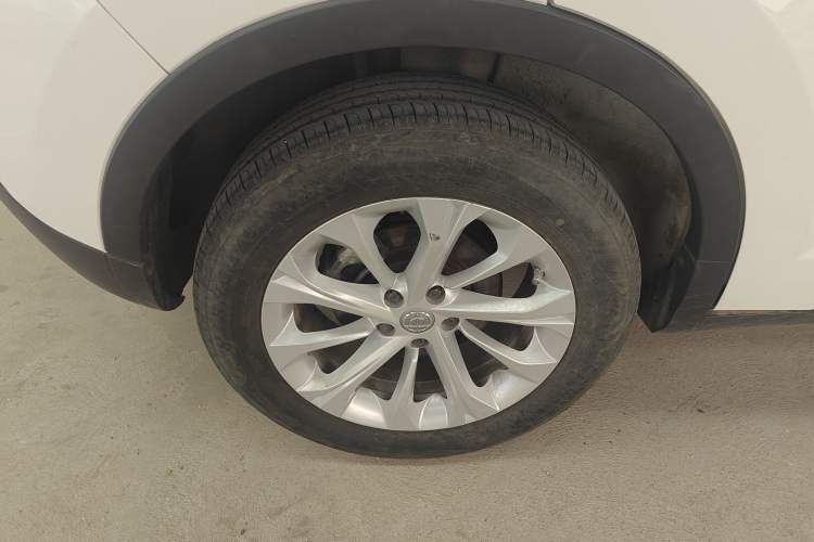 Used Brilliance V3 2016 1.5L Automatic Smart Version