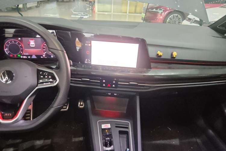 Used Volkswagen Golf GTI 2021 380TSI DSG GTI Audio And AC Panel