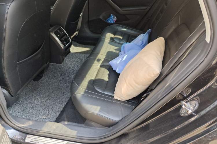 Used Volkswagen Passat 2016 330TSI DSG Luxury Edition Left Rear Seat