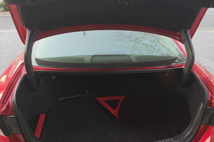 Used Mazda Atenza 2018 2.0L Blue Sky Luxury Edition China V Standard