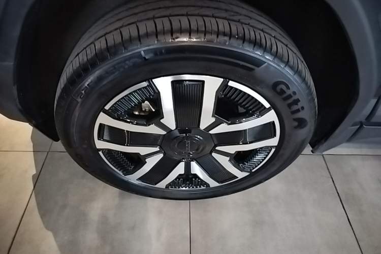 Used iCAR 03 2024 472km Four-Wheel Drive Long-Range Version
