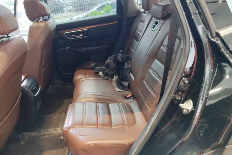 Used Honda CR-V 2021 240TURBO CVT 2WD Fashion Edition
