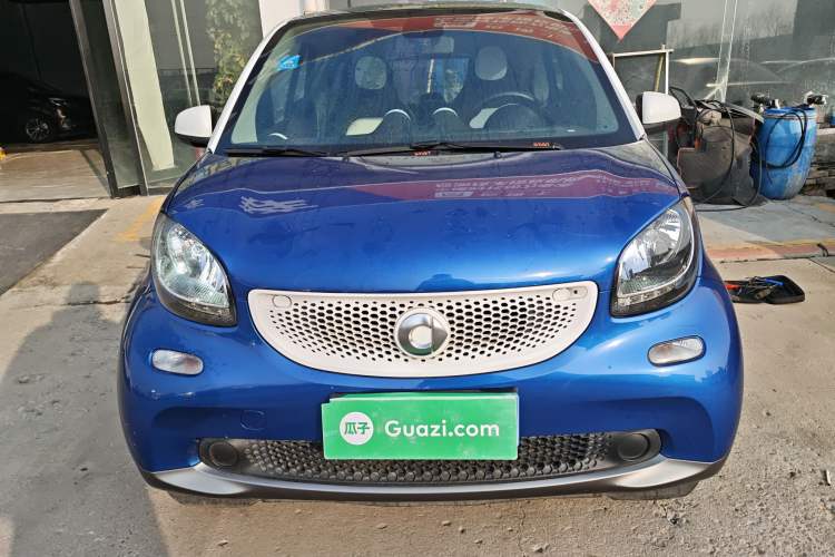 Used smart fortwo 2015 1.0L 52 kW Hardtop Passion Edition