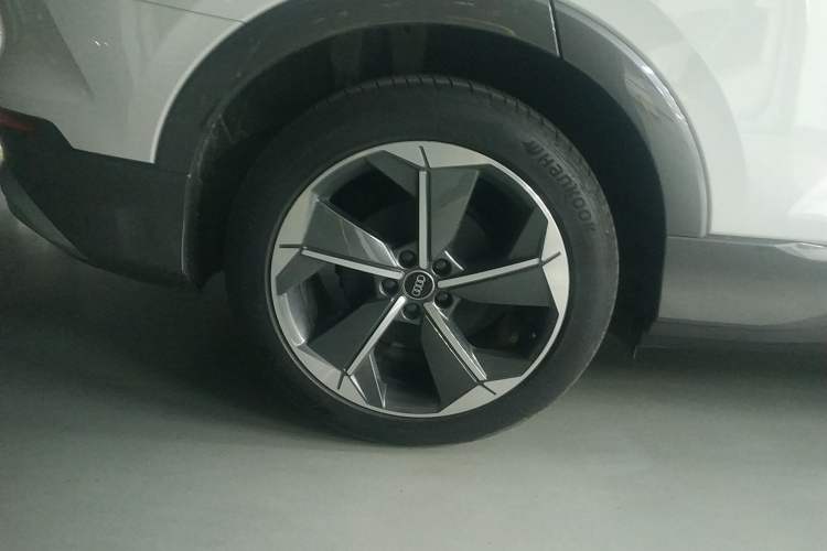 Used Audi Q5 e-tron 2023 40 e-tron Starry Edition Luxury Package
