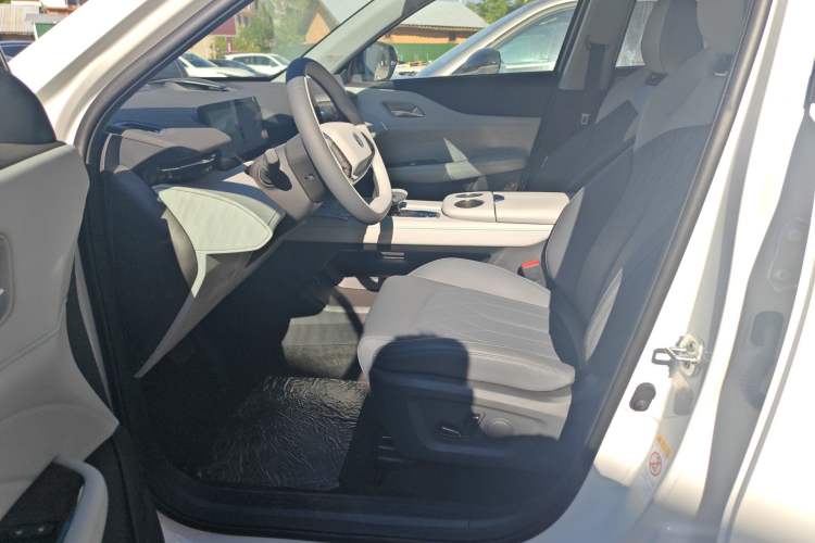 Used CHANGAN UNI-Z New Energy 2024 Blue Whale Smart Electric iDD 125km Beyond Edition Left Front Seat