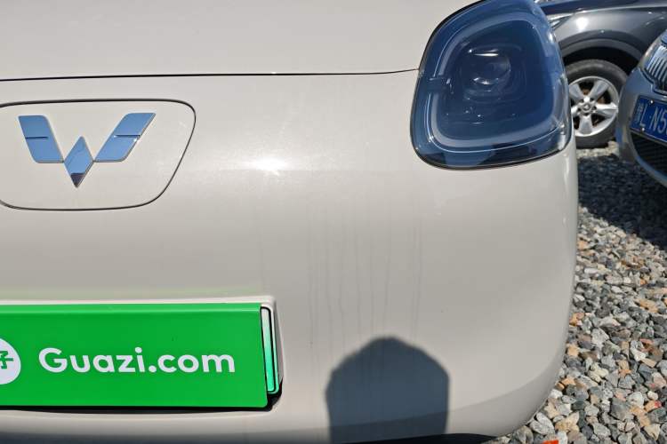 Used Wuling Hongguang MINIEV 2025 Four-Door Version Advanced Edition Left Front Headlight