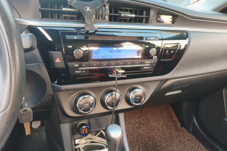 Used Toyota Levin 2014 1.6G CVT Elite Edition Audio And AC Panel