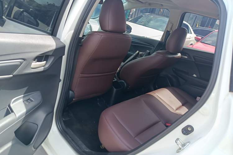 Used Honda Fit 2018 1.5L CVT Comfort Sunroof Version