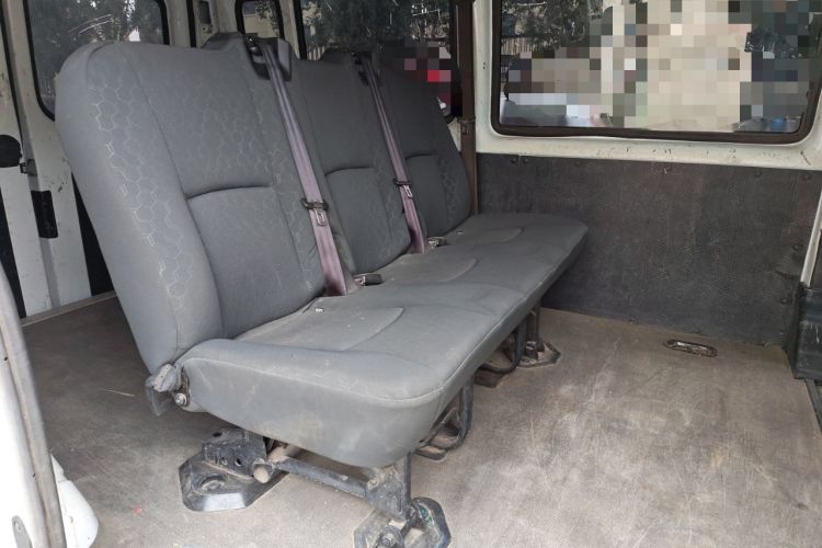 Used JMC Fushun 2022 2.0T Manual Multi-Function Passenger Vehicle Short Wheelbase Mid-Height Roof 6-Seater
