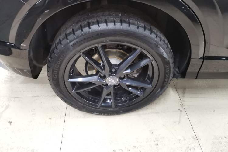 Used Audi Q2L 2021 35 TFSI Progressive Dynamic Edition
