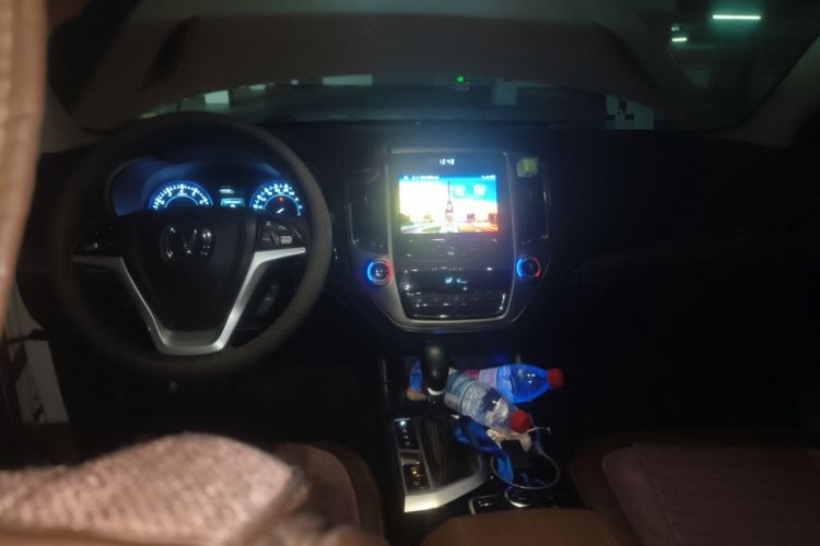 Used CHANGAN CS95 2017 2.0T Four-Wheel Drive SmartDrive Edition