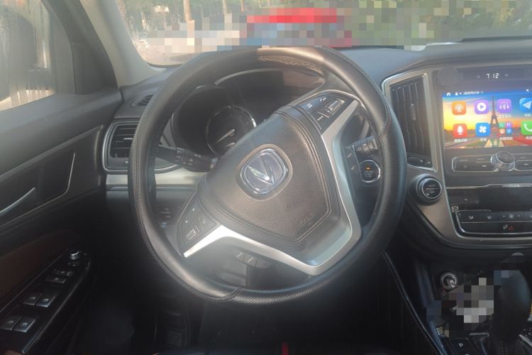 Used Changan CS95 2017 2.0T Two-Wheel Drive Zhituo Edition
