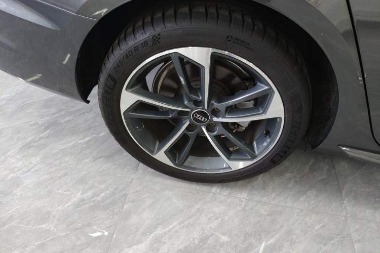 Used Audi A4L 2023 40 TFSI Fashion Dynamic Model