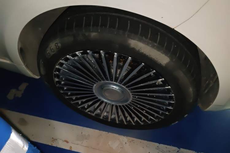 Used Land Rover Range Sport 2018 3.0 SC V6 HSE DYNAMIC Right Front Wheel Hub