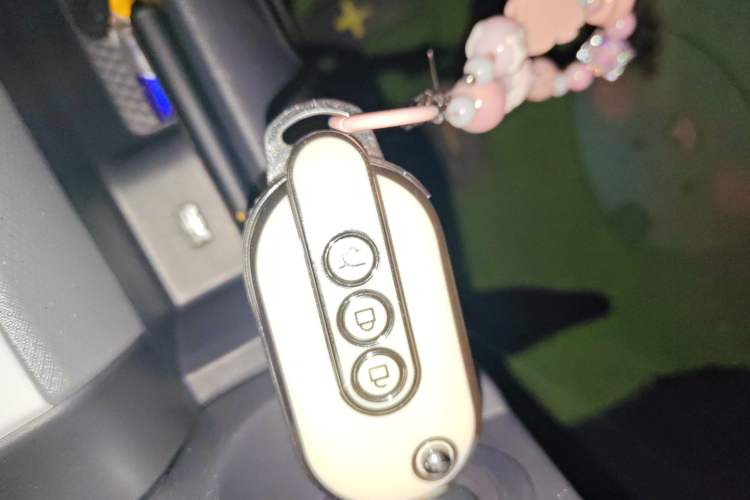 Used Wuling Hongguang MINIEV 2022 GAMEBOY 200km Gaming Edition with Lithium Iron Phosphate
