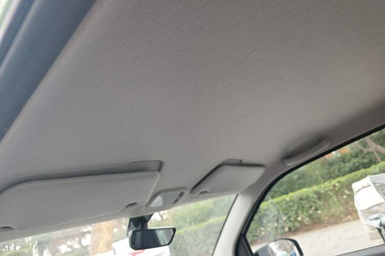 Used Wuling Hongguang MINIEV 2021 Macaron Fashion Model Lithium Iron Phosphate
