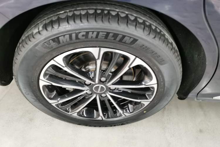 Used Roewe iMAX8 2021 400TGI Supreme Series Ultimate Edition