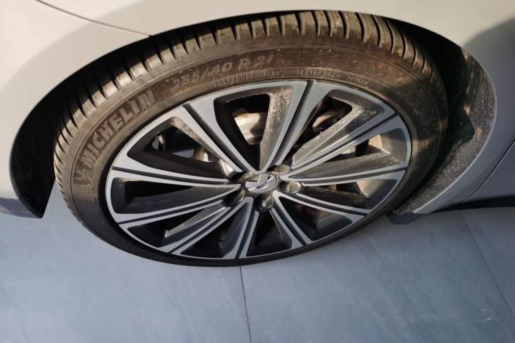 Used Nio ET7 2024 75 kWh Executive Signature Edition
