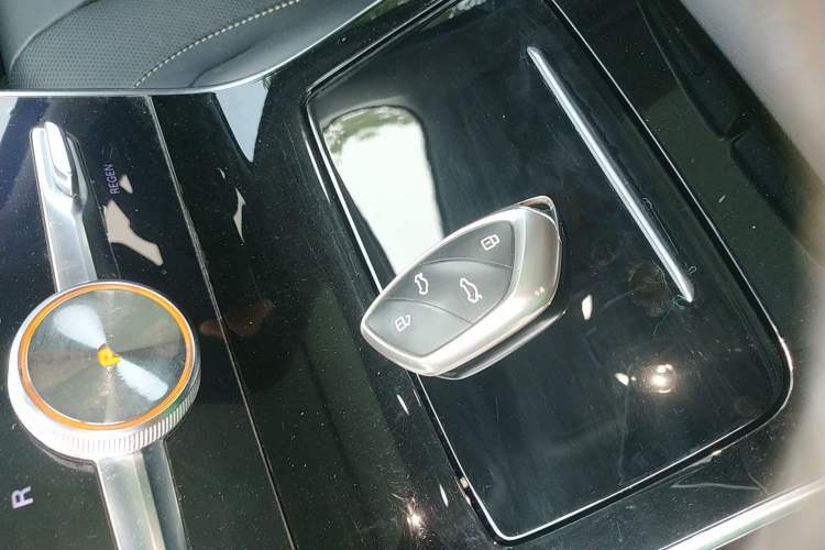 Used Roewe MARVEL X 2018 Rear-Drive Model Vehicle Key