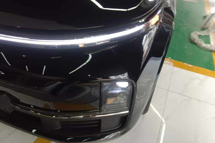 Used Li Auto L8 2024 Ultra Model
