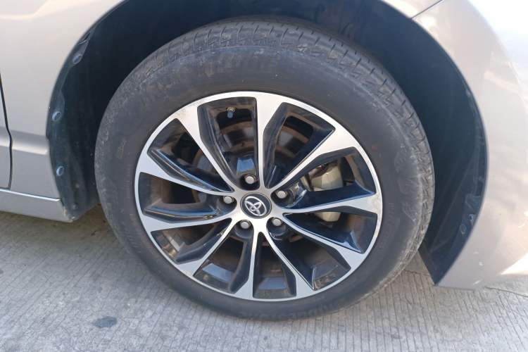 Used Toyota Avalon 2022 2.5L Luxury Edition