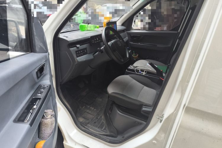 Used Farizon Xingxiang V 2024 Star Enjoy V6E Feature Edition Xuanwu 41.055 kWh
