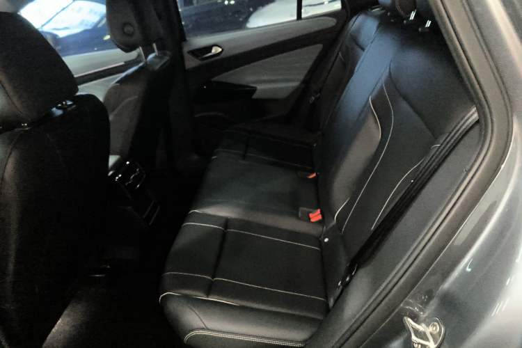 Used Volkswagen ID.4 X 2024 Pure & Smart Edition Left Rear Seat