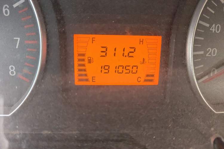 Used FORTHING Lingzhi 2016 M3 1.6L 7-Seater Standard Model China V Emission Standard