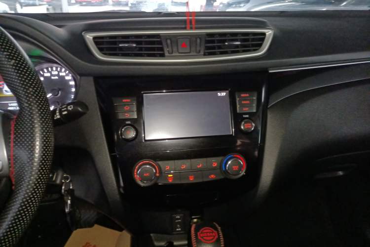 Used Nissan Qashqai 2017 2.0L CVT Smart Enjoyment Version China V Standard
