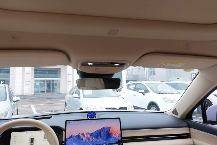 Used Hima AITO M5 2024 Extended-Range Max RS Four-Wheel Drive Advanced Intelligent Driving Version
