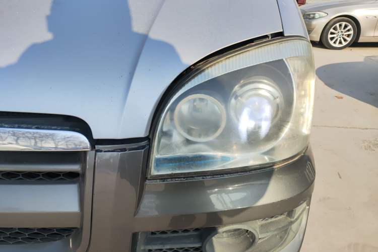 Used JAC Refine 2011 2.4L Government Procurement Version Manual Luxury Trim