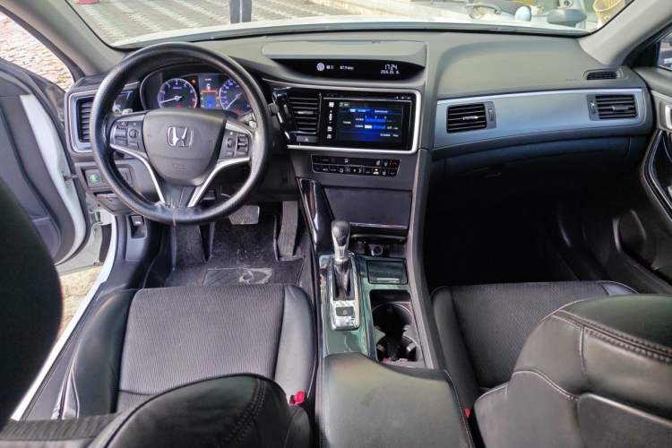 Used Honda Spirior 2017 2.0L Classic Edition
