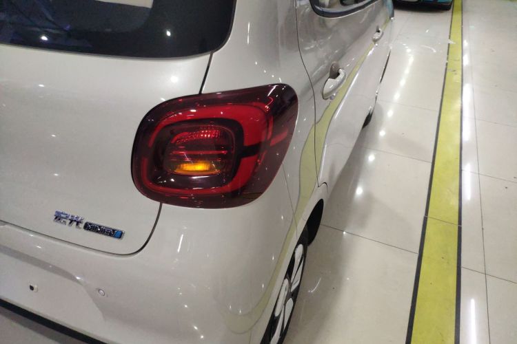 Used Wuling Hongguang MINIEV 2025 Four-Door Version Advanced Edition Rear Right 45 Deg