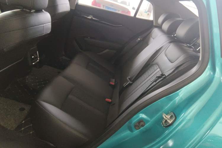 Used Dongfeng Aeolus Yixuan 2020 230T Automatic Advanced Edition