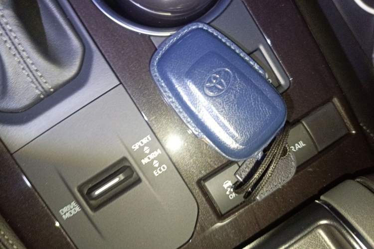 Used Toyota Crown Kluger 2023 2.5L HEV Four-Wheel Drive Prestige Edition