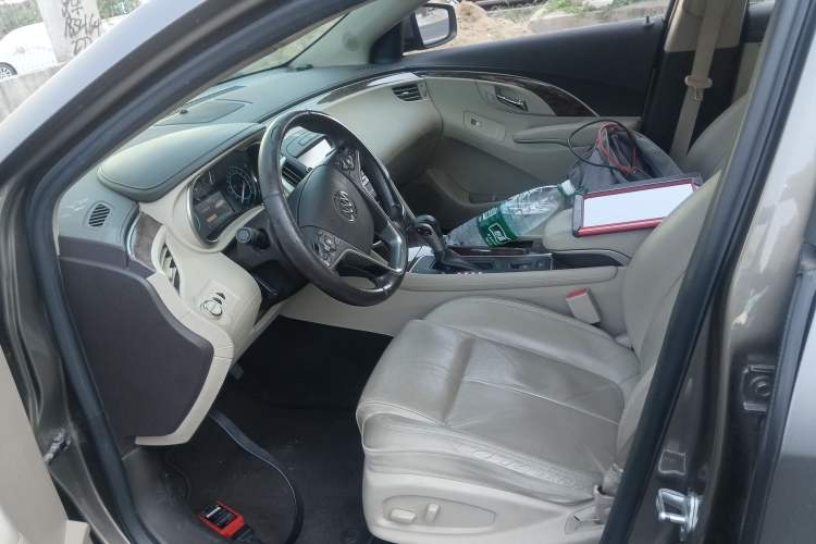 Used Buick LaCrosse 2013 2.4L SIDI Leading Comfort Version
