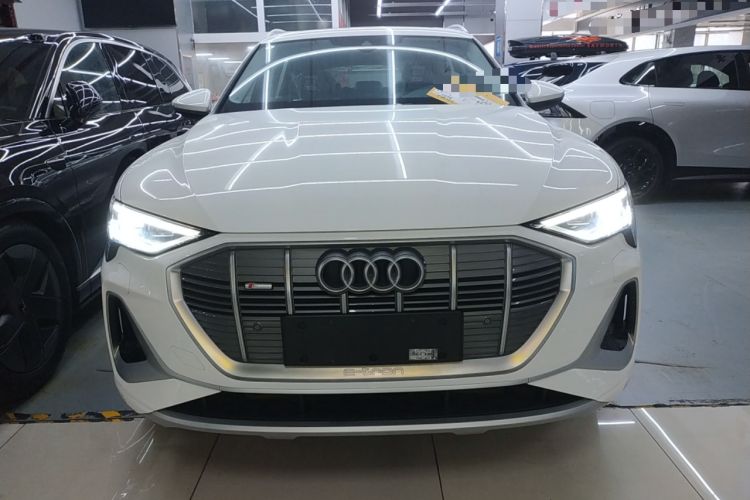 Used Audi e-tron 2021 50 quattro Luxury Edition
