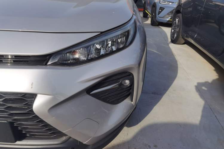 Used Toyota Wildlander 2022 Facelifted Dual-Motor 2.5L E-CVT Two-Wheel Drive Leading Edition
