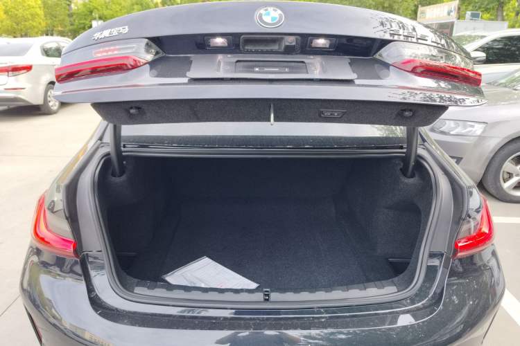 Used BMW 3 Series 2025 325Li M Sport Package Trunk