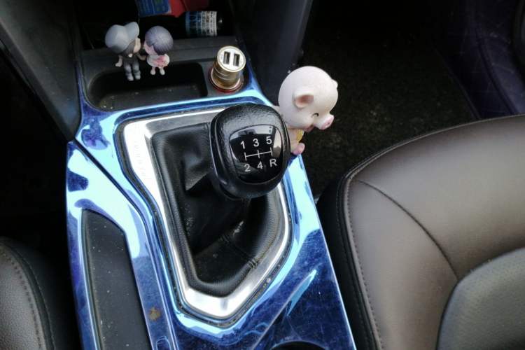 Used GAC Trumpchi GS4 2017 235T Manual Two-Wheel Drive Luxury Edition
