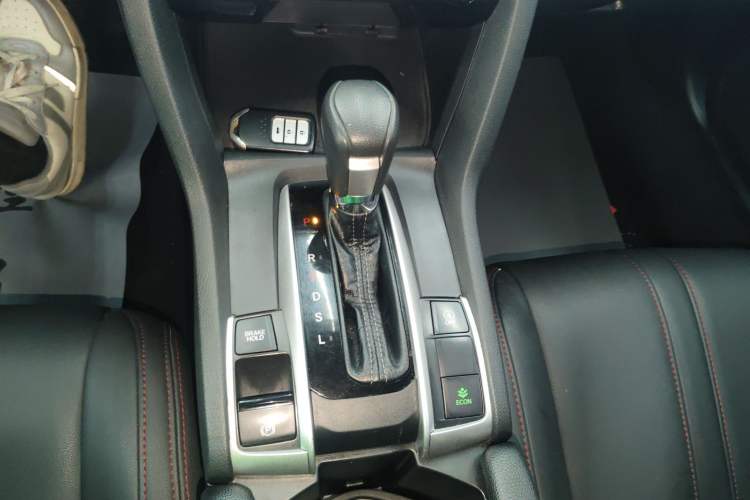 Used Honda Civic 2016 180TURBO CVT Comfort Version
